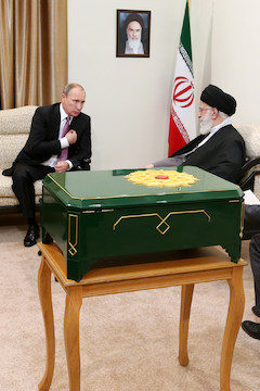 Putin offered an old Quran manuscript to Ayatollah Khamenei