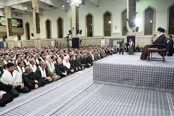 Basij commanders of the Council of Basij-e Mostazafin met with the Leader of the Revolution