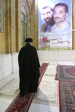 Ayatollah Khamenei visiting the Shrine of Imam Khomeini