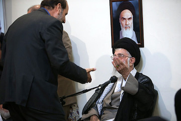 Families of martyred defenders of the Shrine of Hazrat Zeinab met with Ayatollah Khamenei