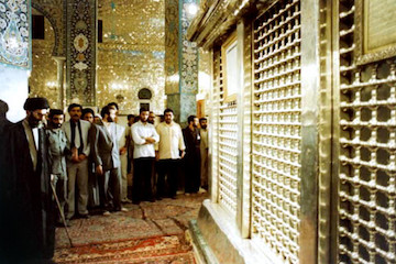Ayatollah Khamenei Visiting the Shrine of Hazrat Zeinab 