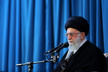 Leader of revolution's speech at the Shrine of Imam Reza