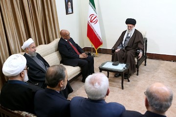 Leader met with S.African president 