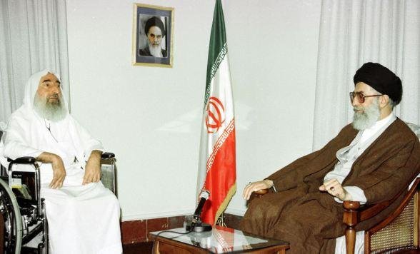 Ayatollah Khamenei and Sheikh Ahmad Yassin