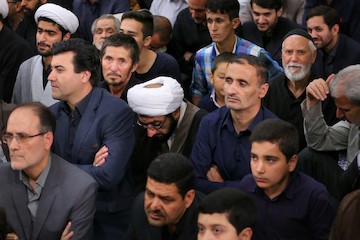 Families of June 28 martyrs  and martyred military advisors against ISIS met with Leader