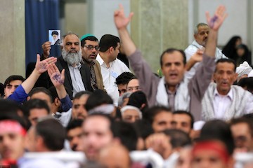 Sunnis and Shias from different Provinces meet with Ayatollah Khamenei