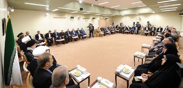 Ayatollah Khamenei met with the President and his cabinet members.