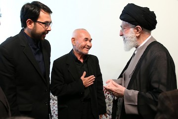 Family of the Martyr Rajab Mohammad-Zadeh met with Ayatollah Khamenei