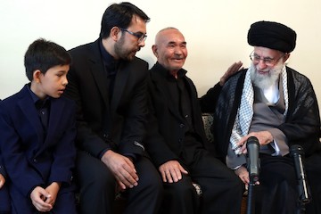 Family of the Martyr Rajab Mohammad-Zadeh met with Ayatollah Khamenei 