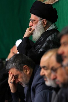 Leader Attends Mourning Ceremony