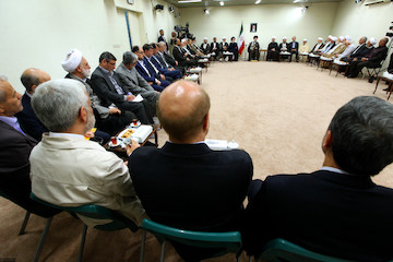 New chairman and members of Council of Expediency met with Ayatollah Khamenei