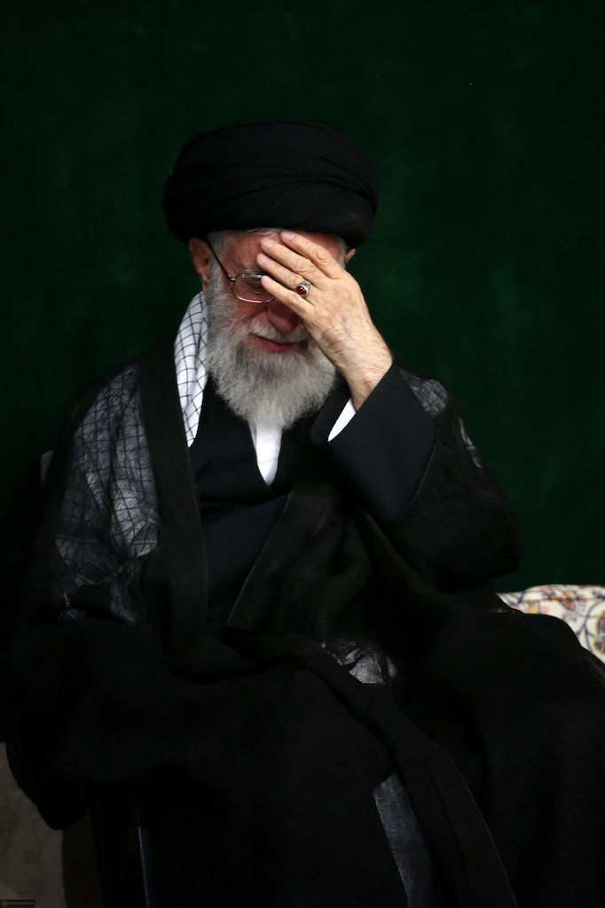 http://english.khamenei.ir/d/2017/09/30/4/9450.jpg