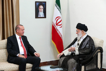 Ayatollah Khamenei receives Turkish President Recep Tayyip Erdoğan
