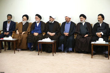 Organizers of the Congress commemorating Ayatollah Mustafa Khomeini met with Ayatollah Khamenei