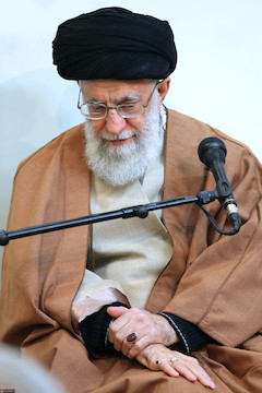 Commanders and officials of the Naval Forces met with Ayatollah Khamenei
