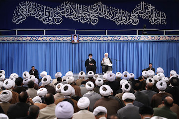 Hujjatul-Islam wal-Muslimeen Qara'ati's speech was held at Ayatollah Khamenei's Kharij class