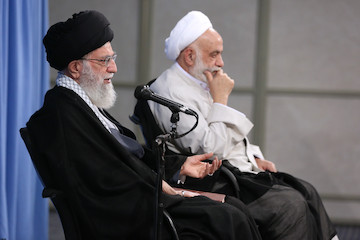 Ayatollah Khamenei's Dars-e-Kharij class
