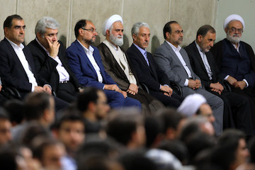 Imam khamenei met with a group of students 