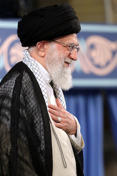 Imam khamenei met with a group of students 