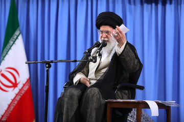 University students met with Ayatollah Khamenei