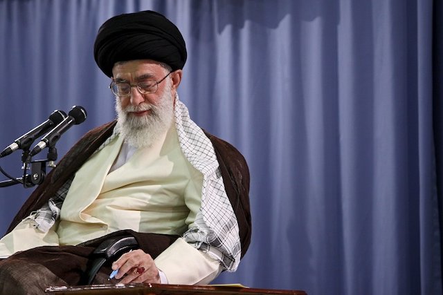 122 religious inquiries on Ramadan and fasting answered by Imam Khamenei
