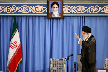 Different groups of people met with Ayatollah Khamenei
