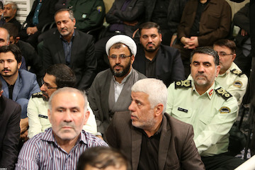 War veterans meet with Imam Khamenei 