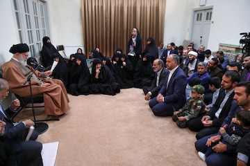 Meeting with family of Martyrs for security