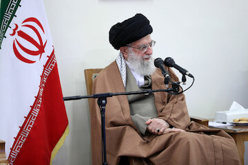 Researchers from Center for Cognitive Sciences met with Ayatollah Khamenei