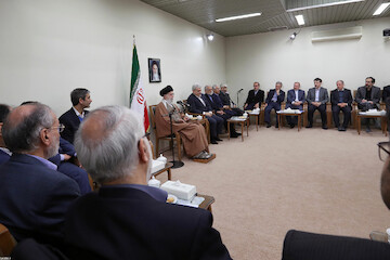 Researchers from Center for Cognitive Sciences met with Ayatollah Khamenei