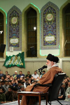 Panegyrists and Eulogists met with Ayatollah Khamenei on Lady Fatima's (as) birth anniversary