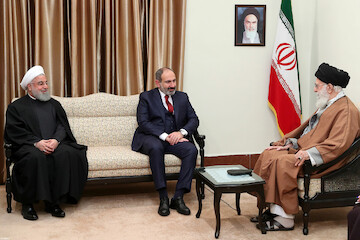 Imam Khamenei met with Nikol Pashinyan, the prime minister of  Armenia