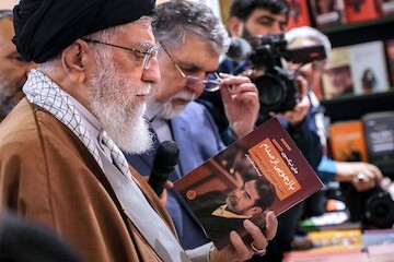 What is Imam Khamenei's take on Paulo Coelho’s works?