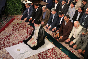 Poets met with Ayatollah Khamenei 