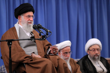 Participants in Islamic Unity Conference met with Ayatollah Khamenei