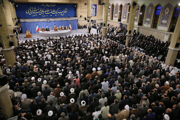 Participants in Islamic Unity Conference met with Ayatollah Khamenei