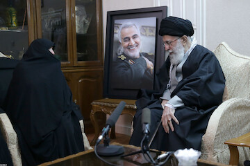 Imam Khamenei met with the family members of the Martyr Major General Qasem Soleimani