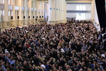 Imam Khamenei led Friday prayer