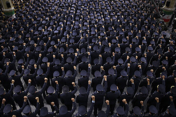 Ayatollah Khamenei receives Army Air Force commanders and staff