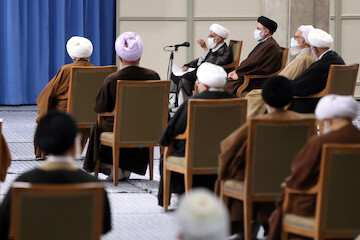 Imam Khamenei met with members of the Assembly of Experts