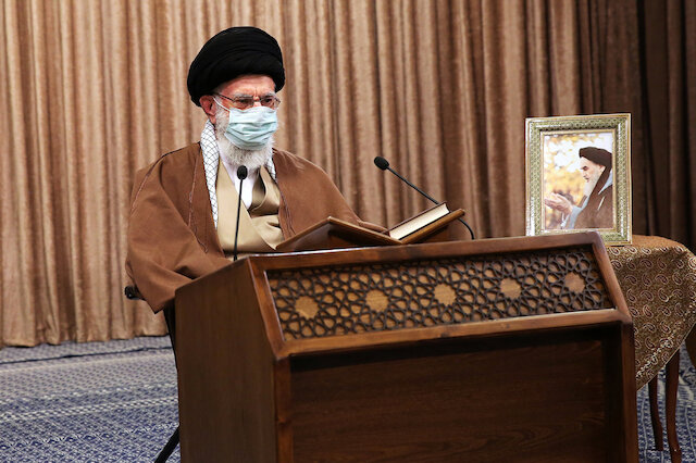 A ceremony for the recitation of the Qur'an via video conference
