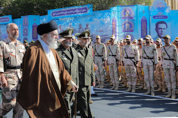 Imam Khamenei attended graduation ceremony of Armed Forces’ cadets