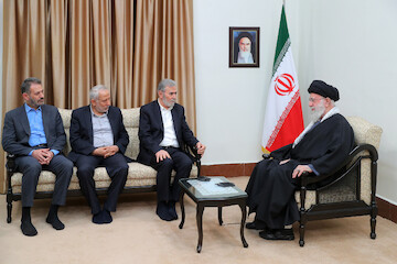 Imam Khamenei met with Mr. Ziyad al-Nakhalah