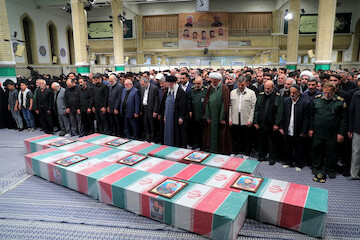 Leader led the funeral prayer for the seven martyrs of the Iranian consulate in Damascus